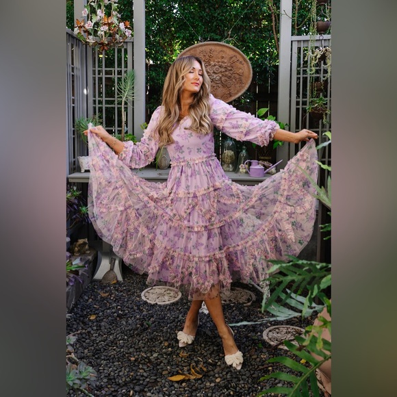 Ivy City Co Dresses & Skirts - Ivy City Co Lavender Catherine Dress